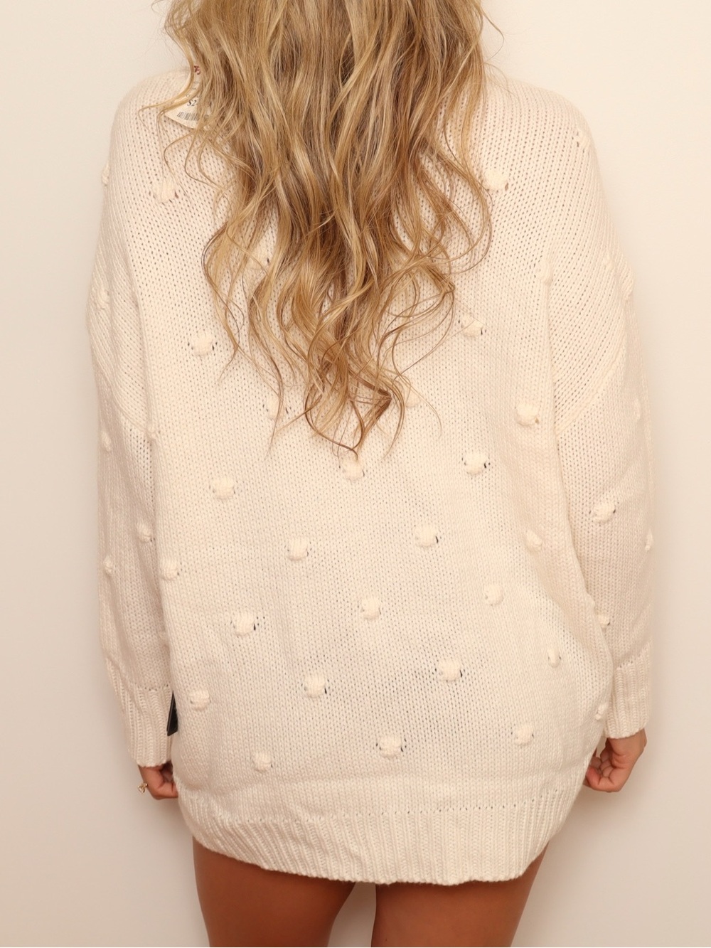 NWT! CYRUS Oversized Cream Pom-Pom Crewneck Sweater - Picture 3 of 8